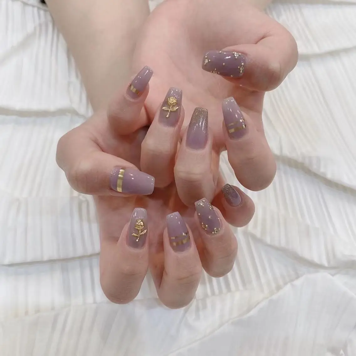 ネイル ゴールド Babarla Nailのネイルデザイン