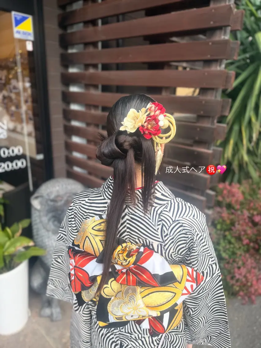 ヘアアレンジ 成人式 卒業式のヘアスタイル 🫧AMAN🫧 鈴木美佑のヘアスタイル