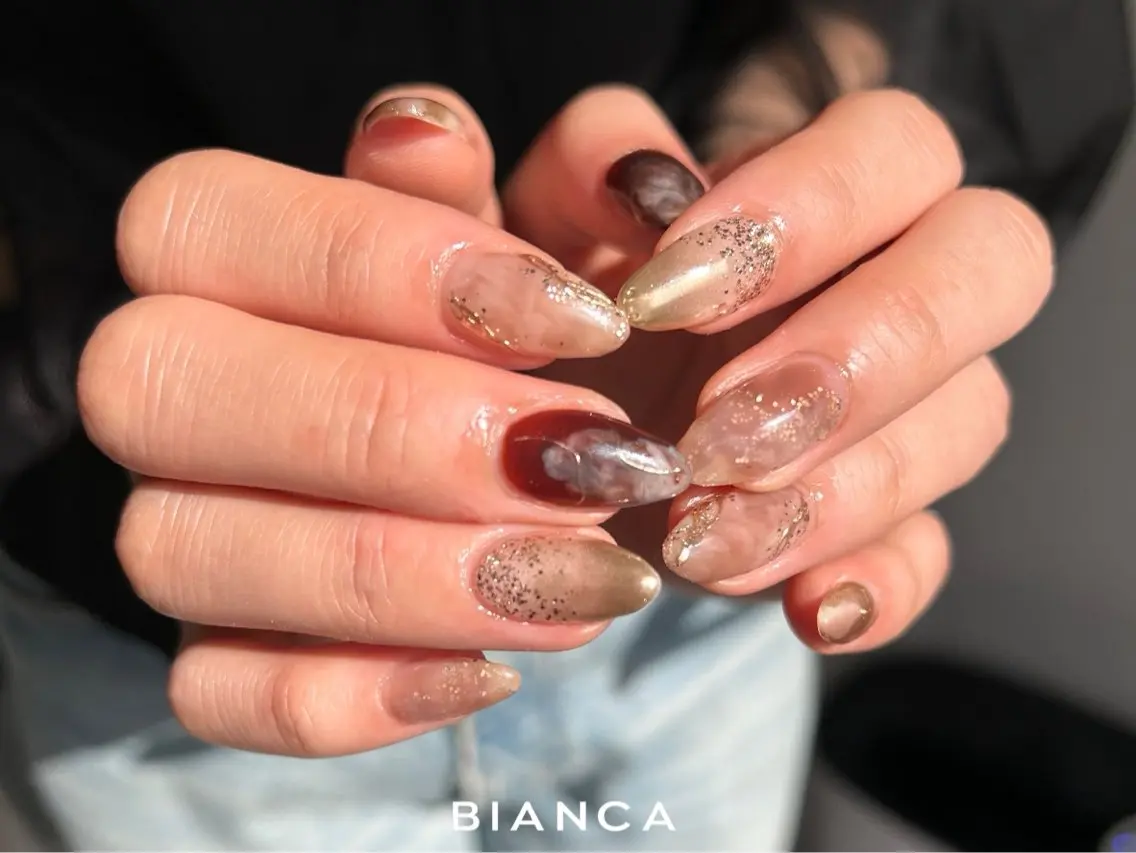 ネイル Bianca 赤羽 KUSAKABEのネイルデザイン