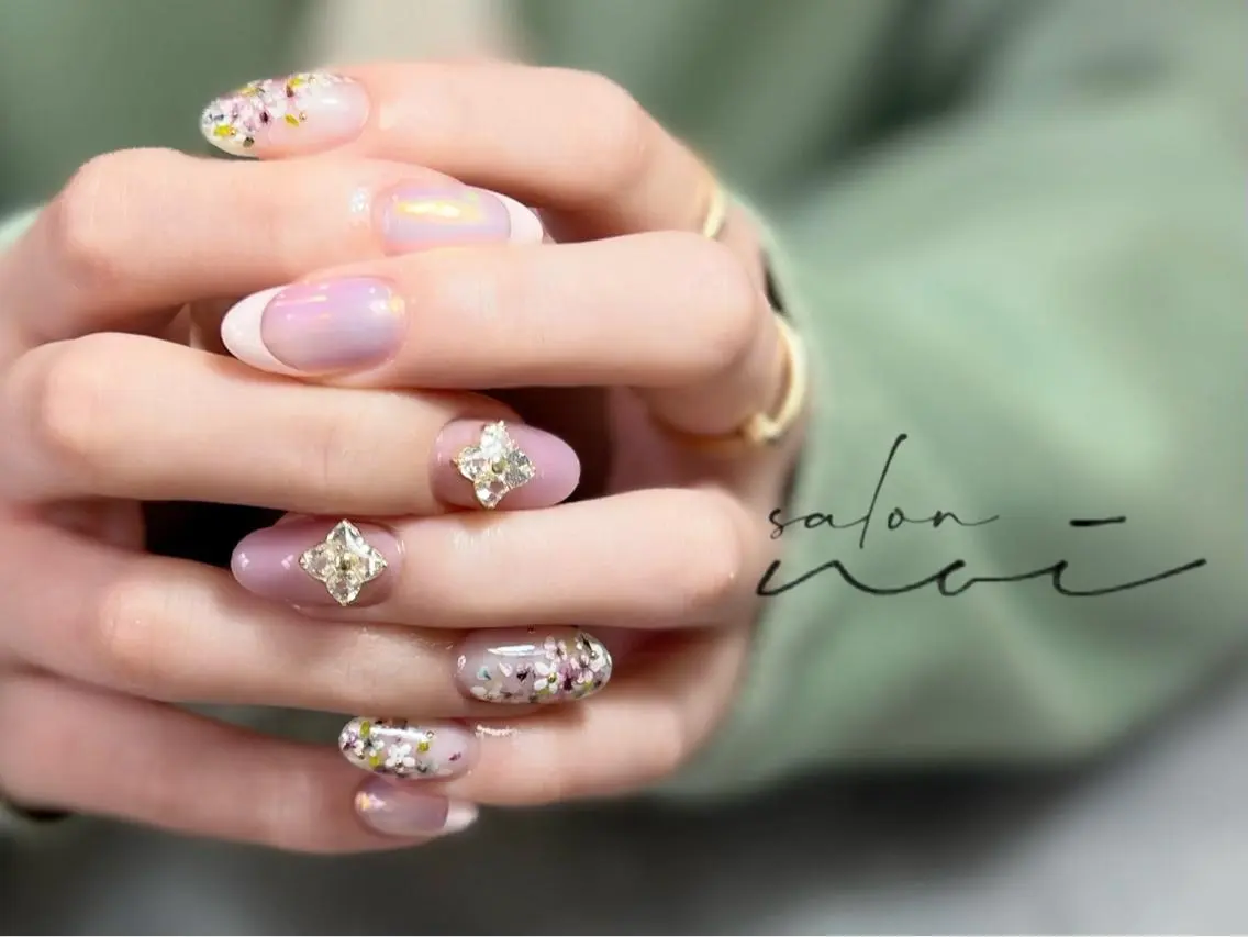 ネイル ハンドネイル salon noiのネイルデザイン
