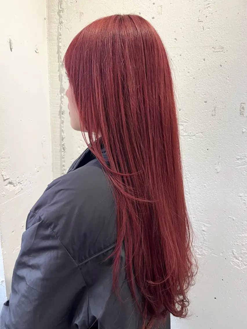 ロング カラー レッドカラー ✴︎UNU ✴︎モエカのヘアスタイル