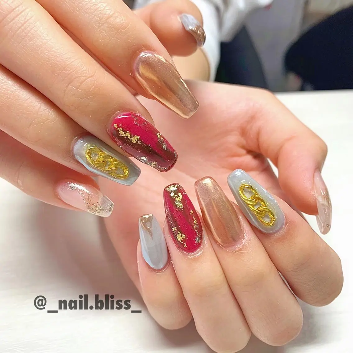 ネイル ハンドネイル NAIL BLISSのネイルデザイン