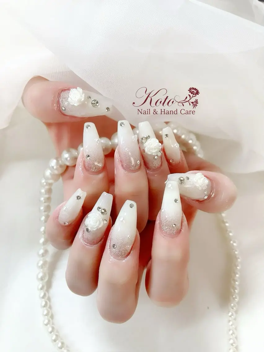 ネイル 長さ出し ジェルネイル 持ち込み ニュアンスネイル 赤色 ハンドネイル Nail Salon KOTOのネイルデザイン