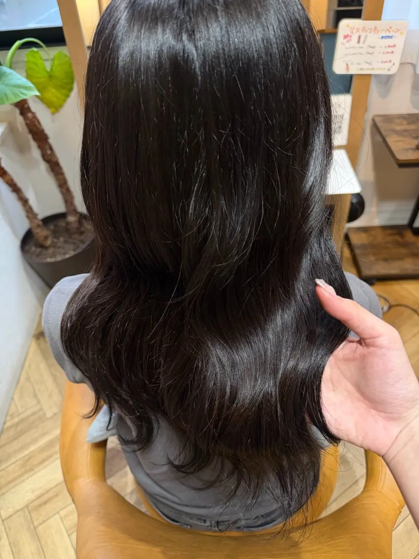 セミロング ヘアカラー 柿本ひな / カラーモデル様募集中のヘアスタイル