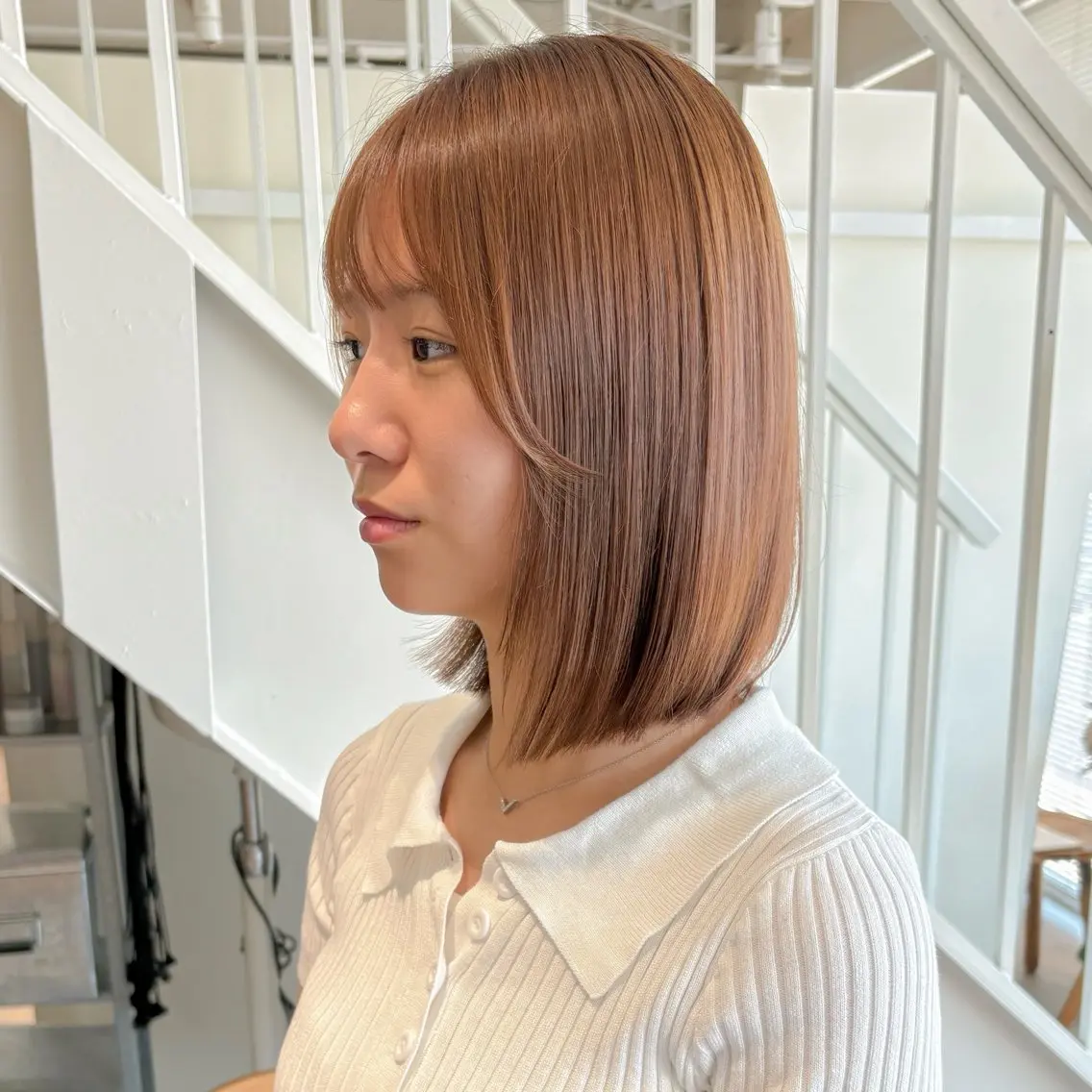 ミディアム 顔周りカット 安西 香利奈のヘアスタイル