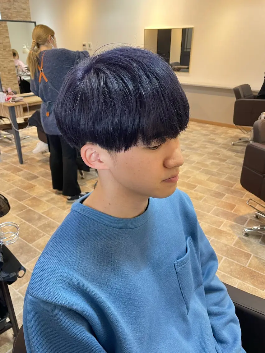 ショート カラー メンズ ブルーカラー ブルーラベンダー ラベンダーカラー ヘアカラー YUI/ ブリーチカラー🌷のヘアスタイル