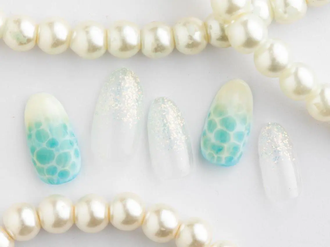 ネイル 桜ネイル クリアネイル フットネイル ジェルネイル キラキラネイル 💗🪽Tiary Nail🪽💗のネイルデザイン