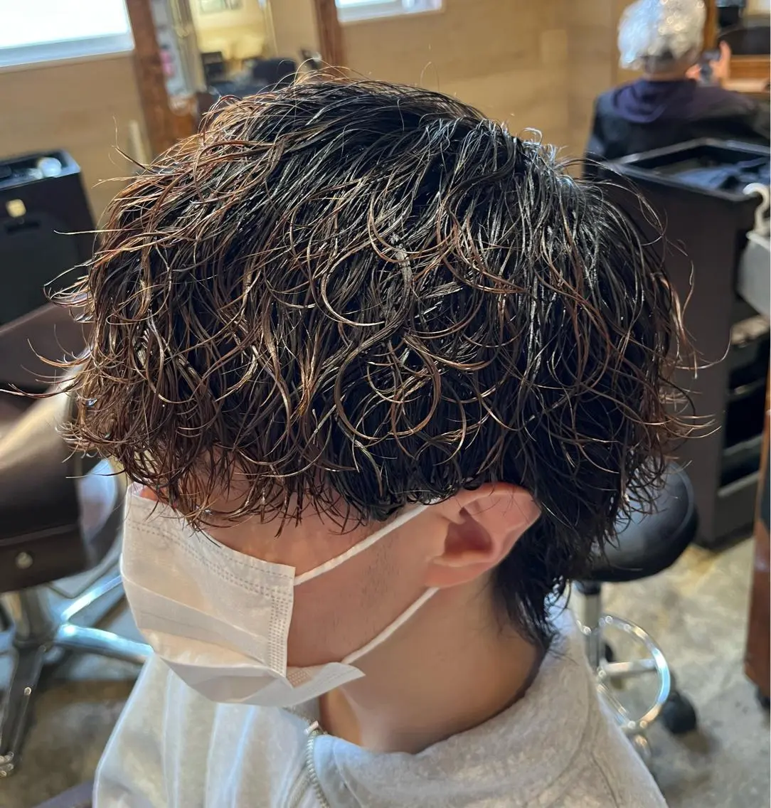 パーマ メンズ カット パーマ トリートメント ヘアセット メンズパーマ特化 望月謙二郎のヘアスタイル