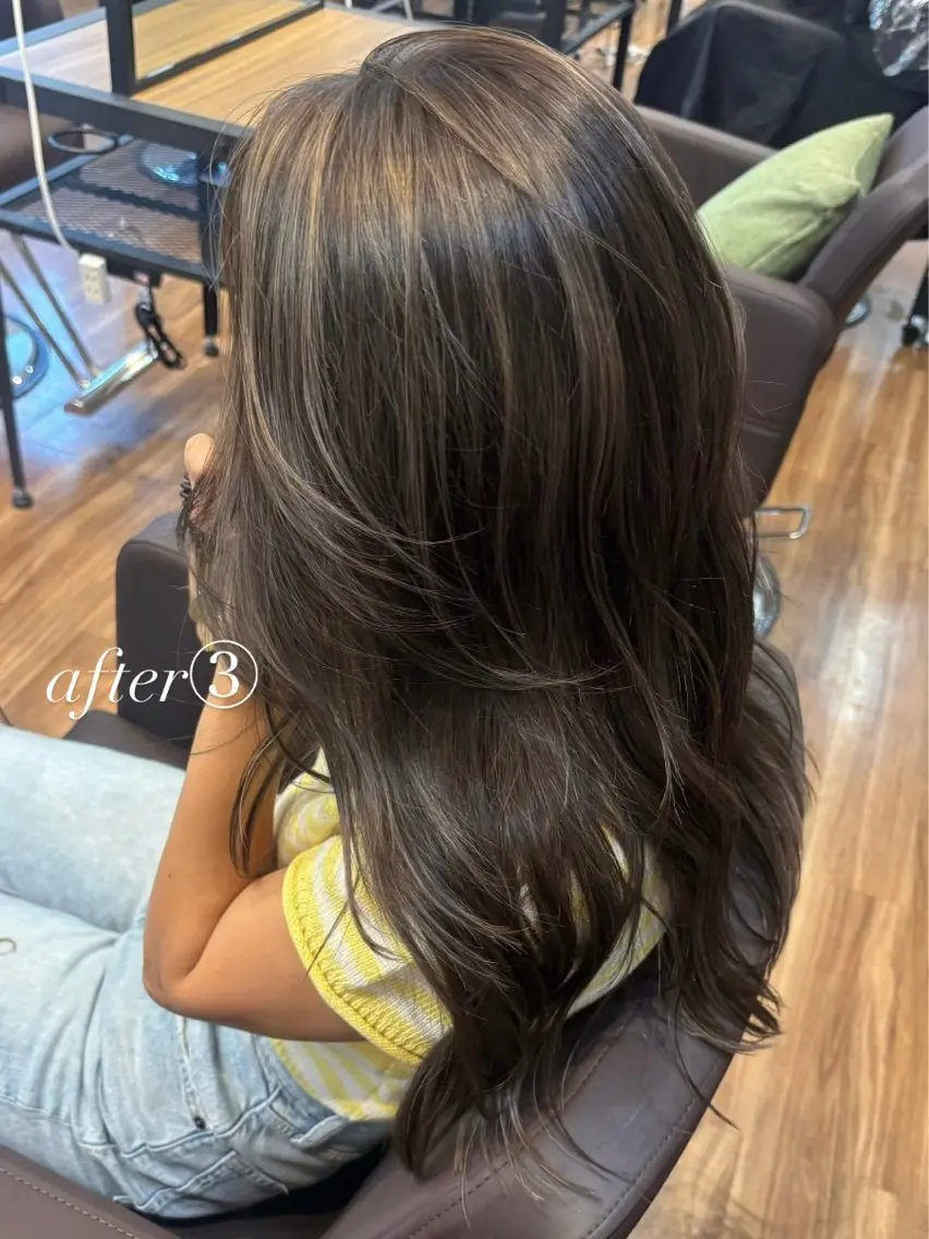 セミロング 🌺海外風ハイライト 🌺カマタ アンナのヘアスタイル