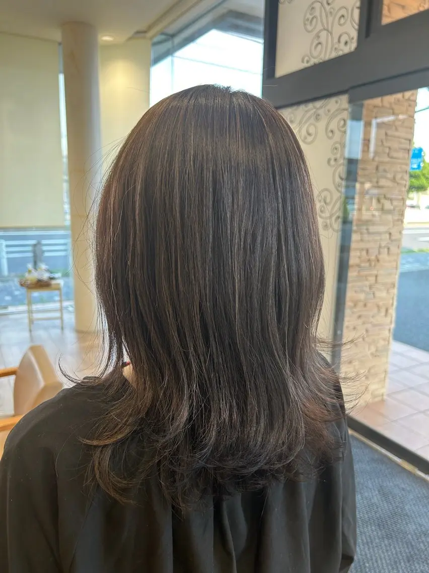 セミロング カラー ヘアカラー 鬼童 友稀 ✨️艶カラー診断✨️のヘアスタイル
