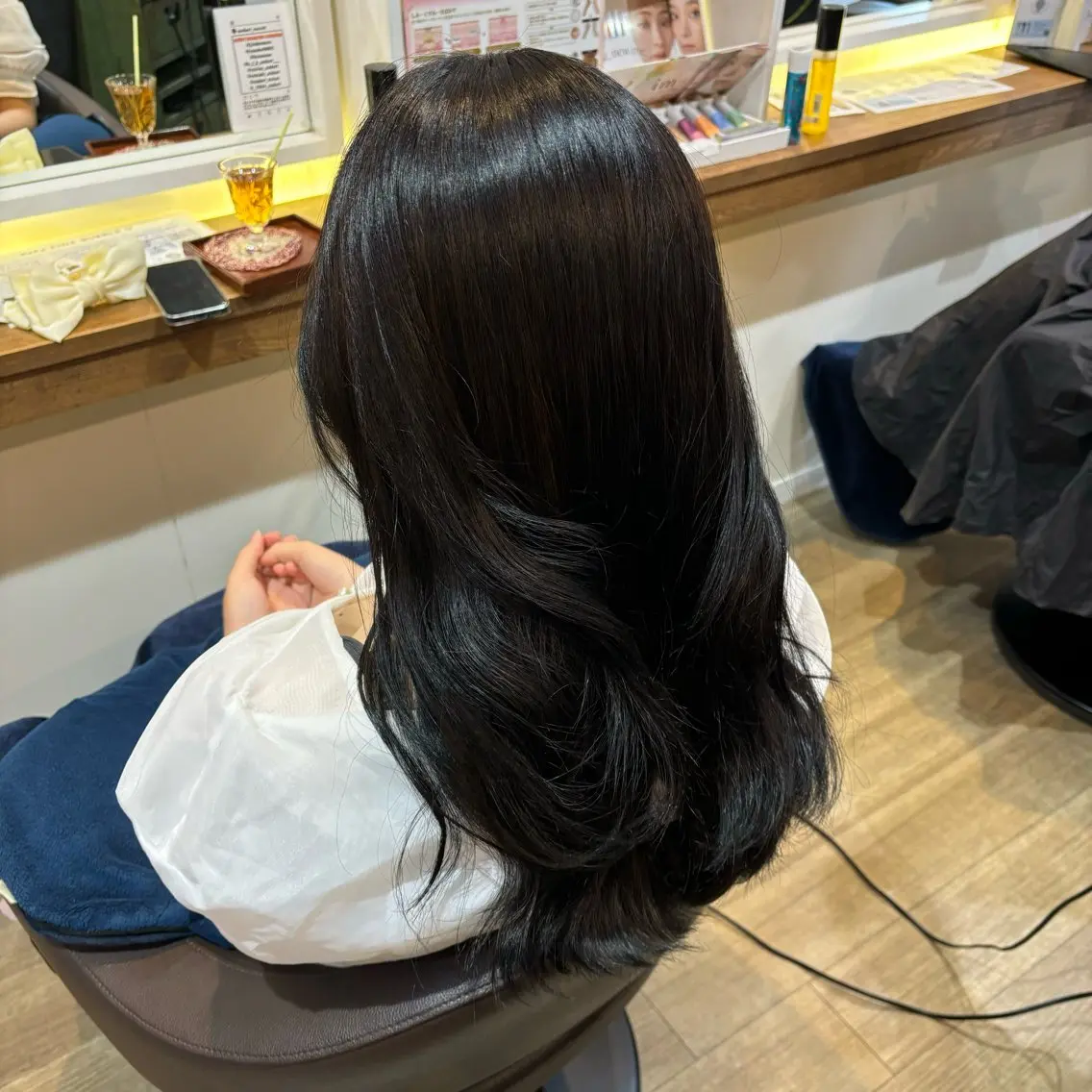 セミロング ヘアカラー 🎀ハイトーン/ 艶カラー/夕月🎀のヘアスタイル