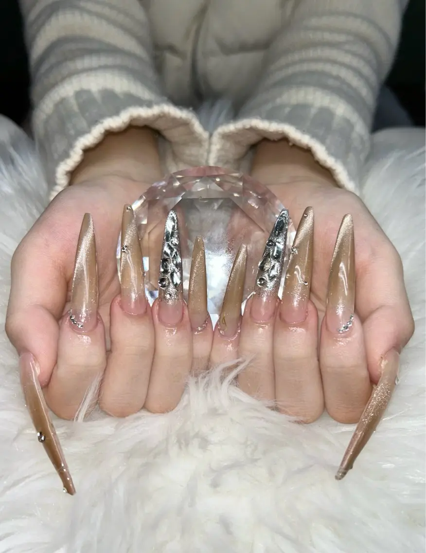 ネイル アートネイル オーロラネイル チークネイル 長さ出し フットネイル ハンドネイル Chan nailsのネイルデザイン