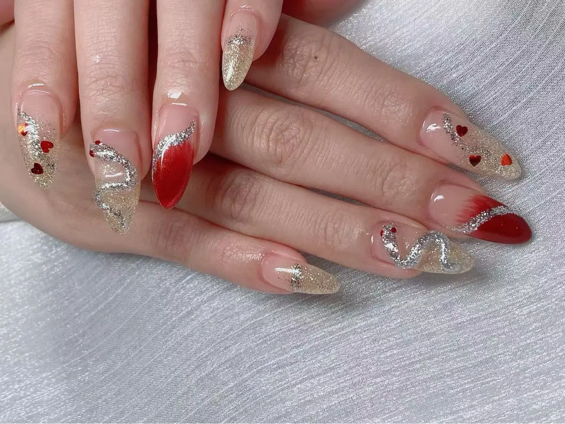 ネイル アートネイル チークネイル 長さ出し フラッシュネイル フットネイル ハンドネイル Kalmia Nailのネイルデザイン