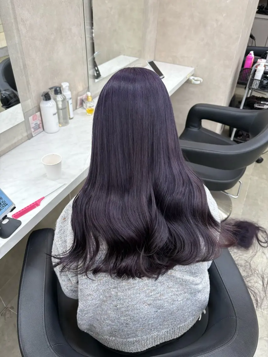 ロング ヘアカラー トリートメント ヘッドスパ ヘアセット 寒色/ベージュヘア ブリーチありMiOのヘアスタイル