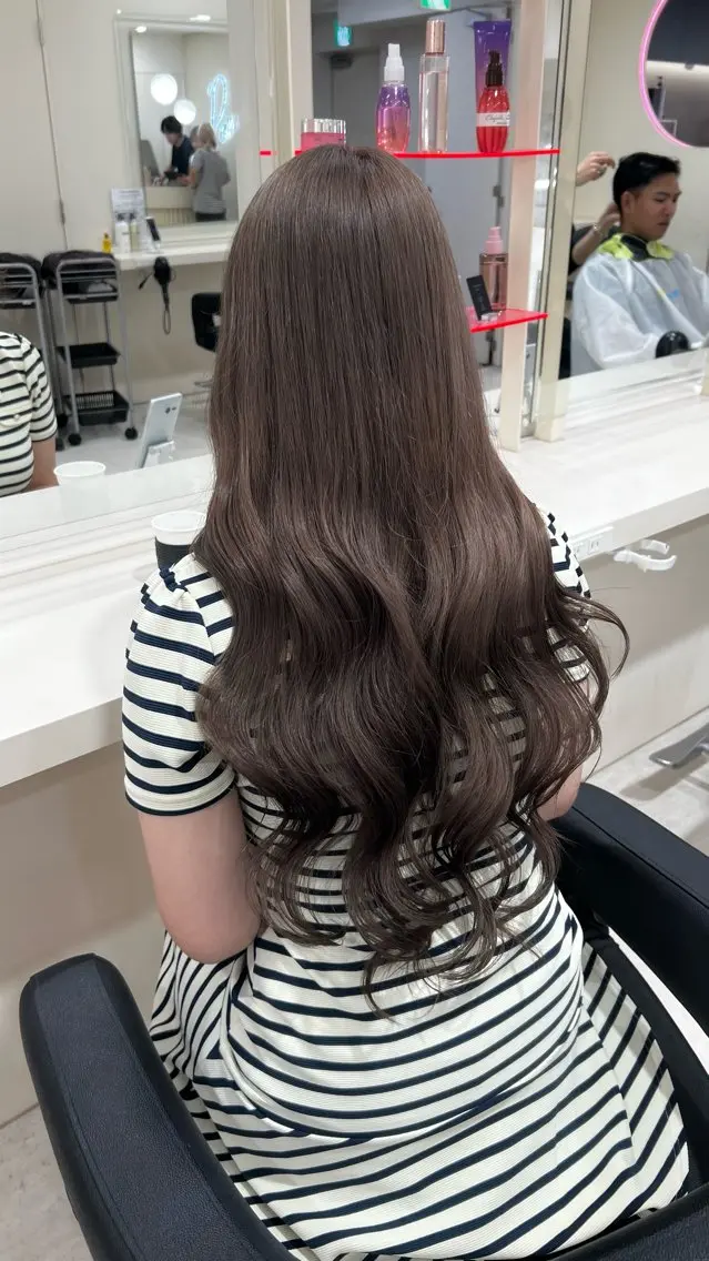 ロング カラー ヘアアレンジ ヘアカラー 韓国レイヤー&ピンク 艶髪🩶maikoのヘアスタイル