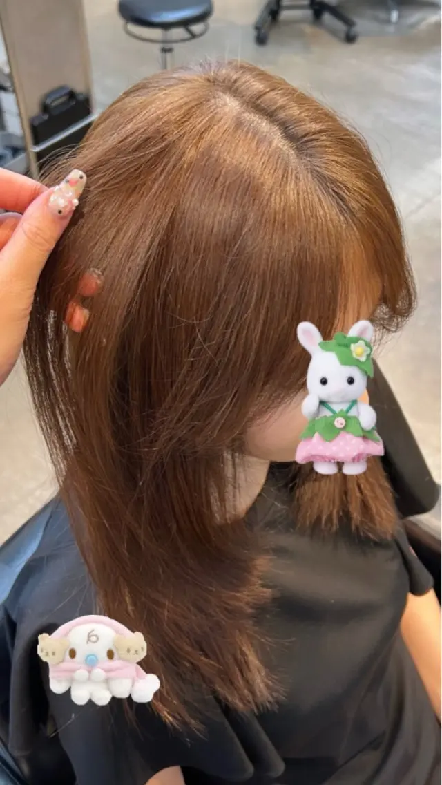ミディアム カラー ベージュカラー ミルクティーベージュ ヘアカラー ︎✦︎any /yuri︎︎✦︎のヘアスタイル