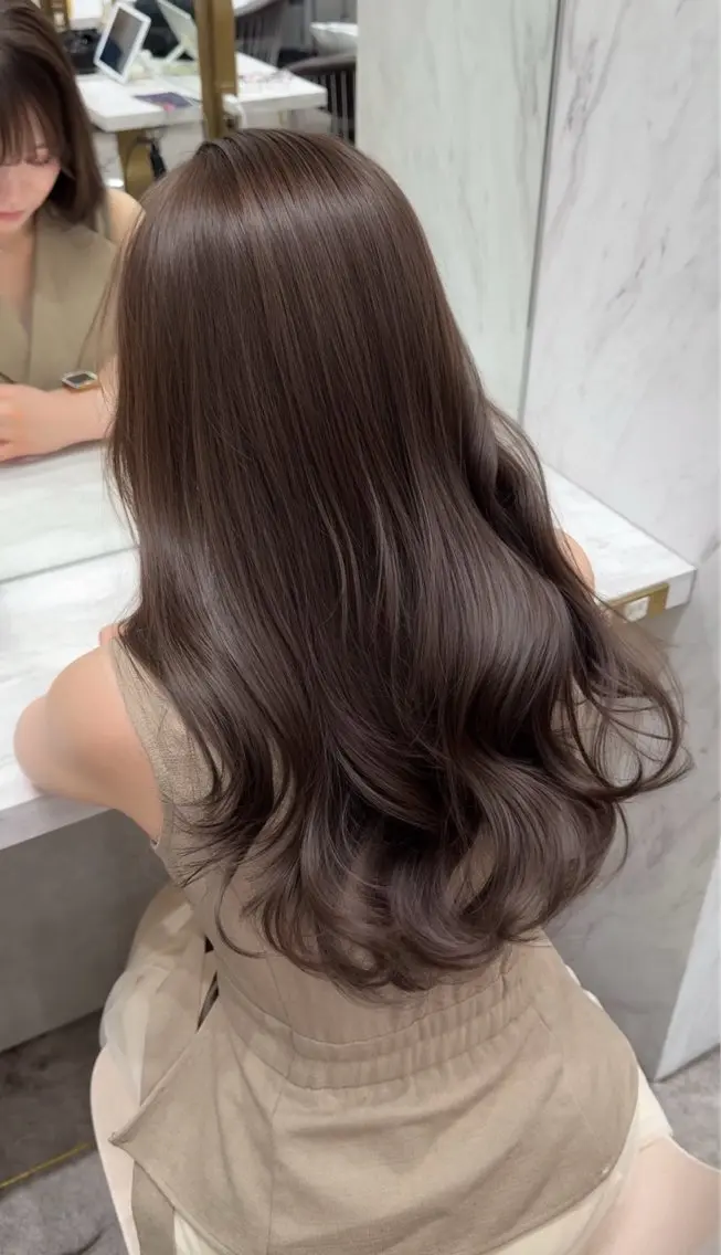 セミロング カラー カット ヘアカラー トリートメント レイヤーダブルカラー KYONのヘアスタイル