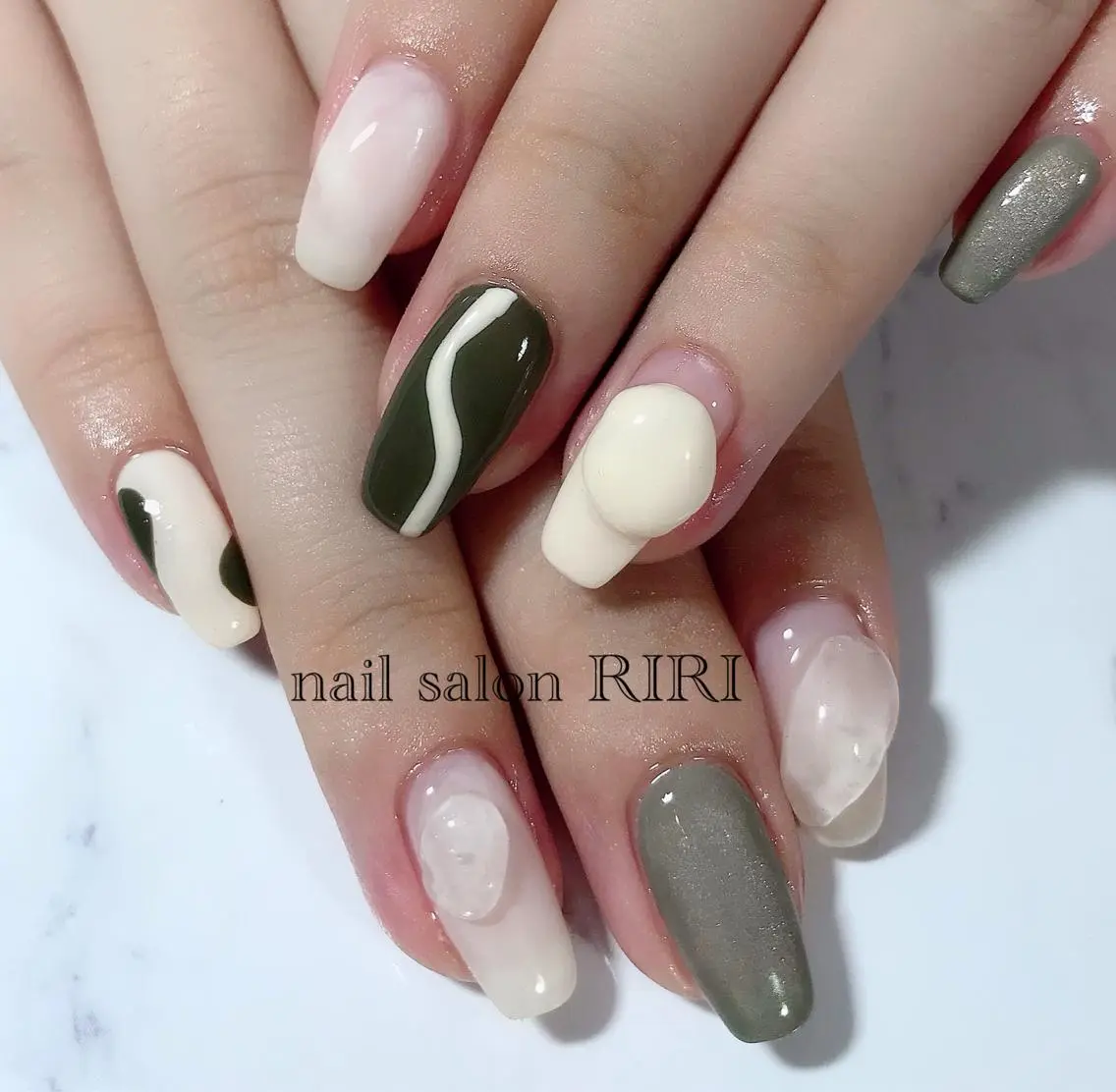 ネイル ニュアンスネイル RIRI リリのネイルデザイン