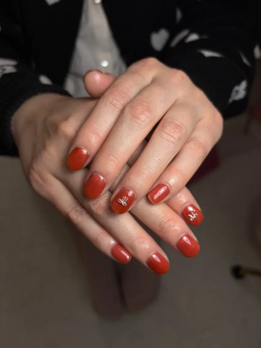 ネイル クリアネイル ワンカラーネイル ハンドネイル Le:M nail Mikuのネイルデザイン