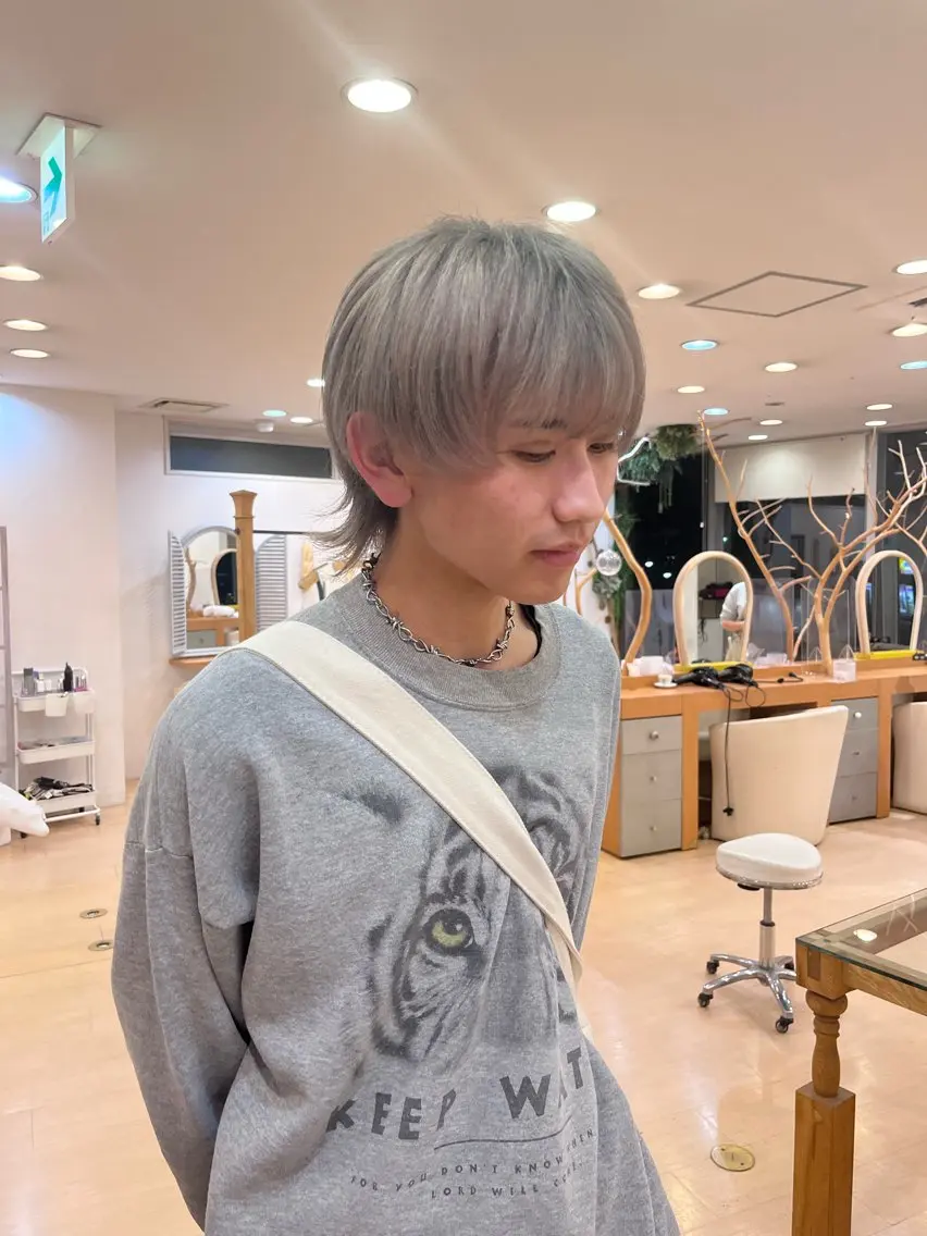 カラー メンズ メンズブリーチ メンズハイトーン メンズウルフカット ブリーチ ハイトーンカラー 💠つたふうか/ 韓国/メンズヘア💠のヘアスタイル