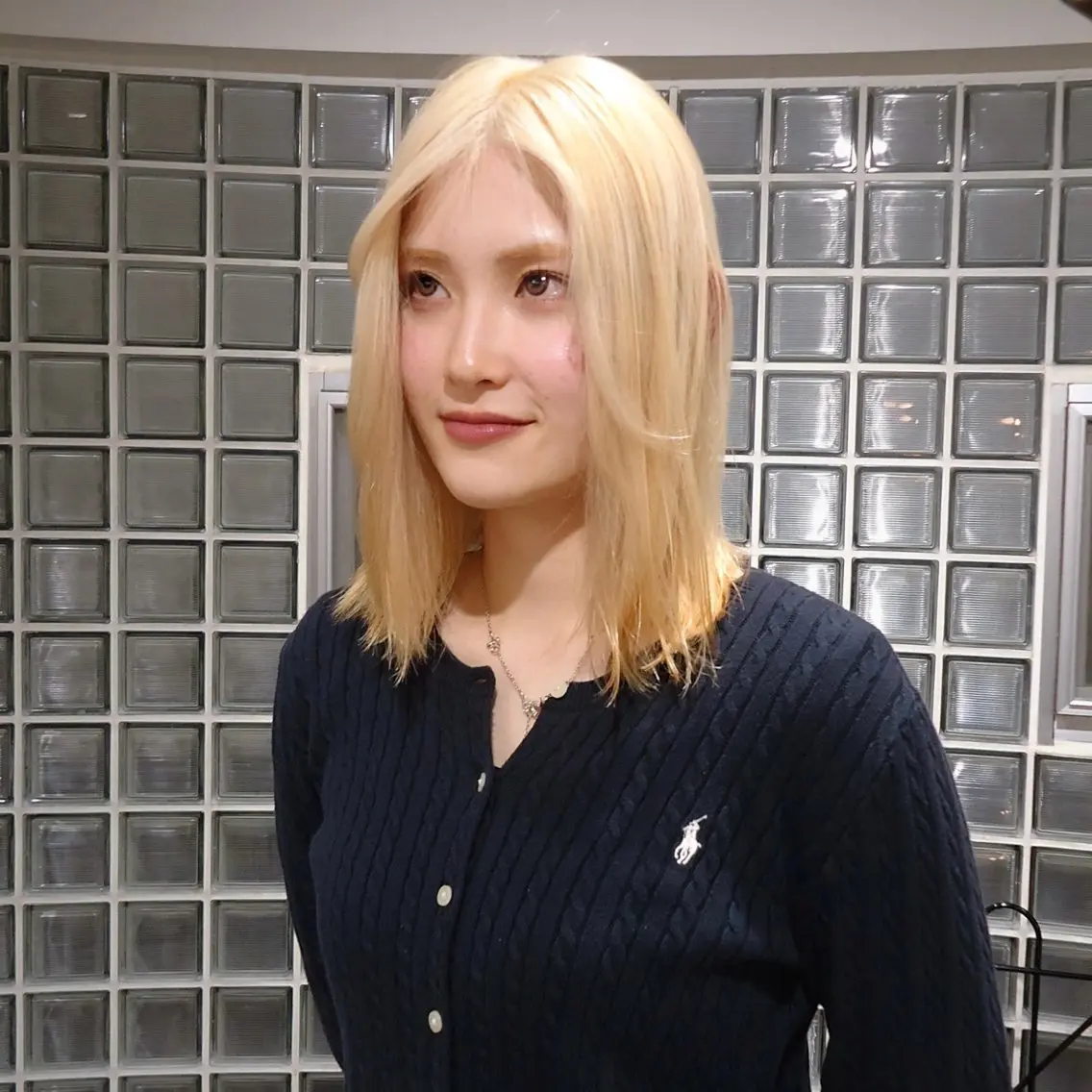 セミロング ヘアカラー 表参道 /ハイトーン SAKIのヘアスタイル