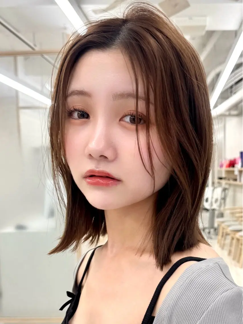 ミディアム 三鷹で1番ショート ボブをカットする新谷のヘアスタイル
