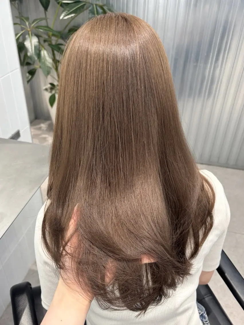 ロング ヘアカラー 🎀miu/ブリーチ /ミルクティー💞のヘアスタイル