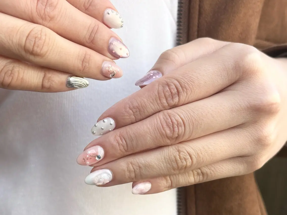 ネイル Atelier Leafのネイルデザイン