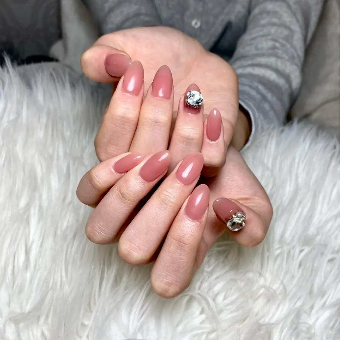 ネイル フレンチネイル 韓国ネイル マグネットネイル ニュアンスネイル オフィスネイル ハンドネイル Hi beauty 渋谷のネイルデザイン