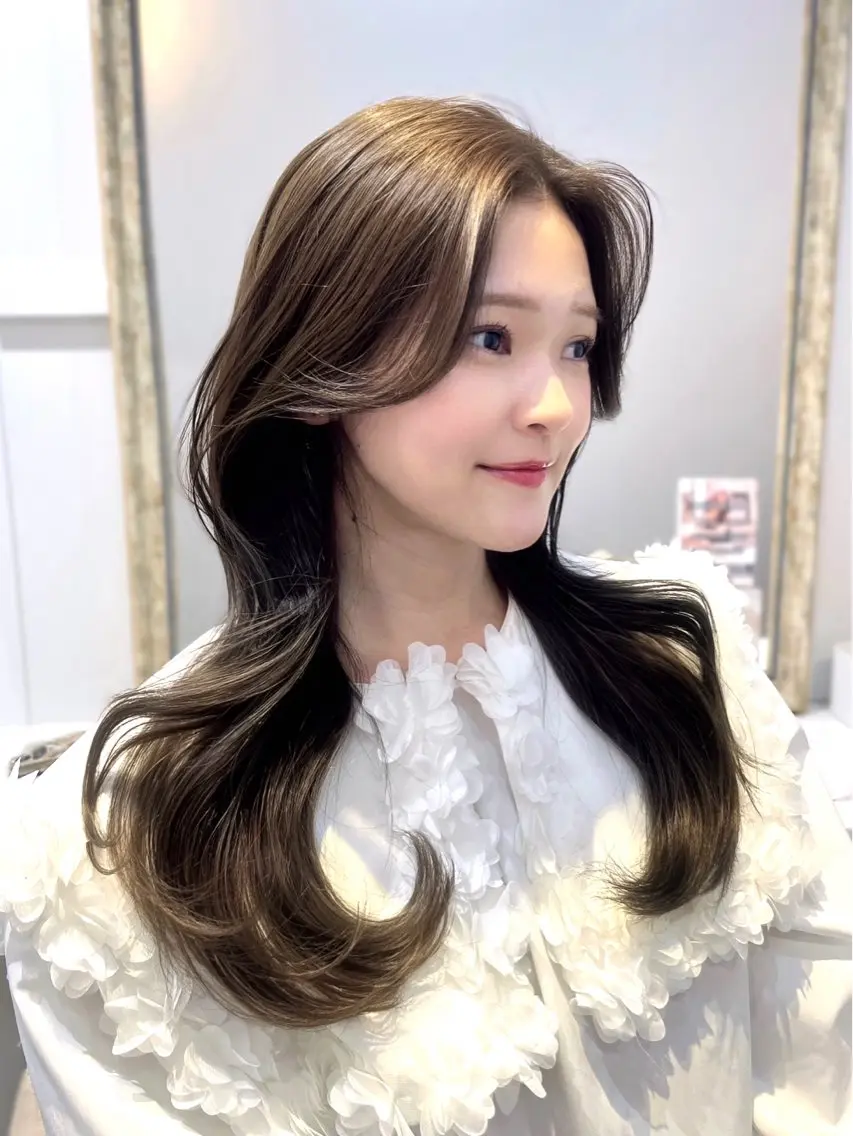ミニモ限定✨️韓国風レイヤーカット+髪質改善カラー+韓国風まつ毛パーマ🩷の写真