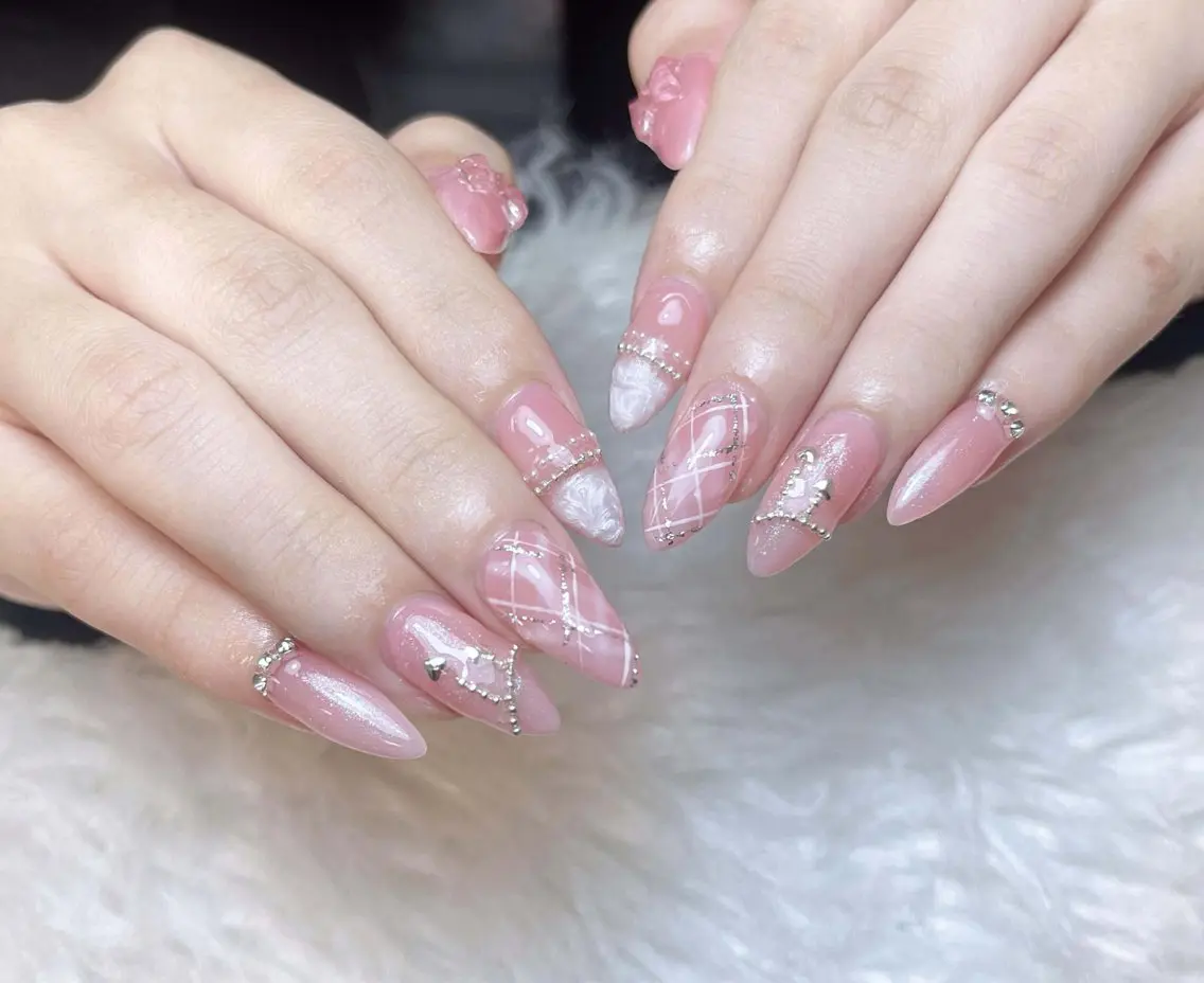ネイル アートネイル ジェルネイル マグネットネイル ネイルチップ ハンドネイル Jenn Nail Shinokuboのネイルデザイン