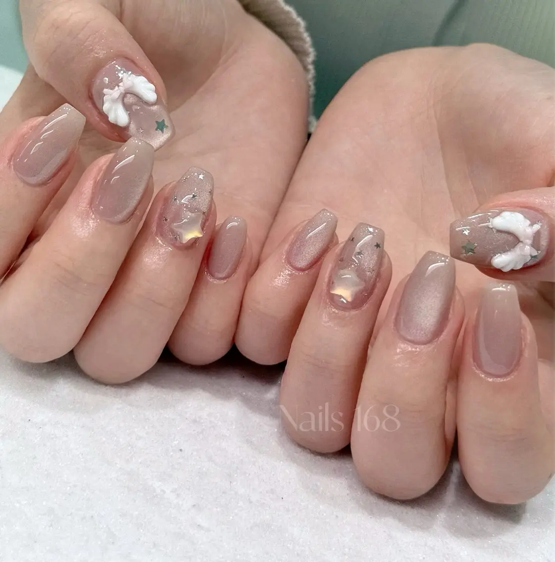 ネイル アートネイル チークネイル 韓国ネイル マグネットネイル ニュアンスネイル NAILS168 新大久保店のネイルデザイン