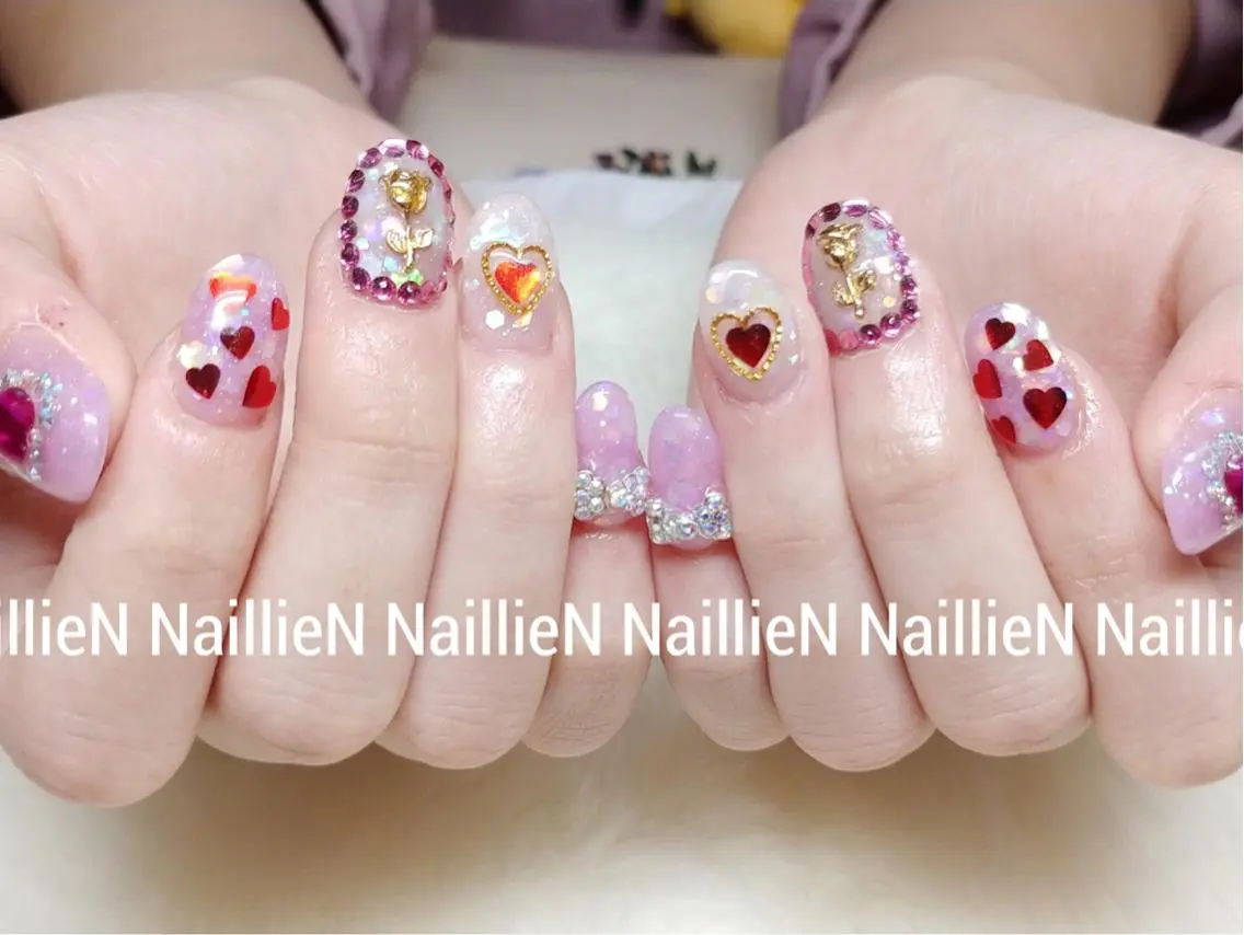ネイル ガーリー Nail lieNのネイルデザイン