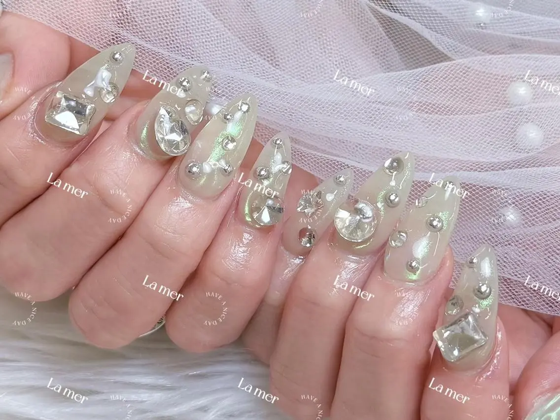 ネイル La Merのネイルデザイン