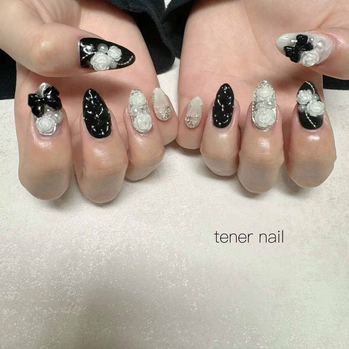 ネイル ホワイト ハンドネイル テネルネイル tener nailのネイルデザイン