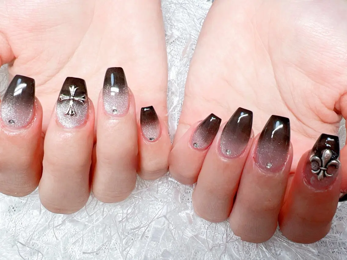 ネイル グラデーション Di'a nail ネイルサロンのネイルデザイン