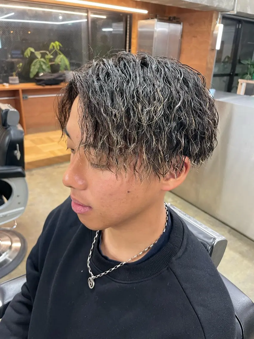 ショート カラー パーマ ヘアアレンジ メンズ カット パーマ トリートメント 亀井隆汰/メンズ専門 パーマ特化美容師のヘアスタイル
