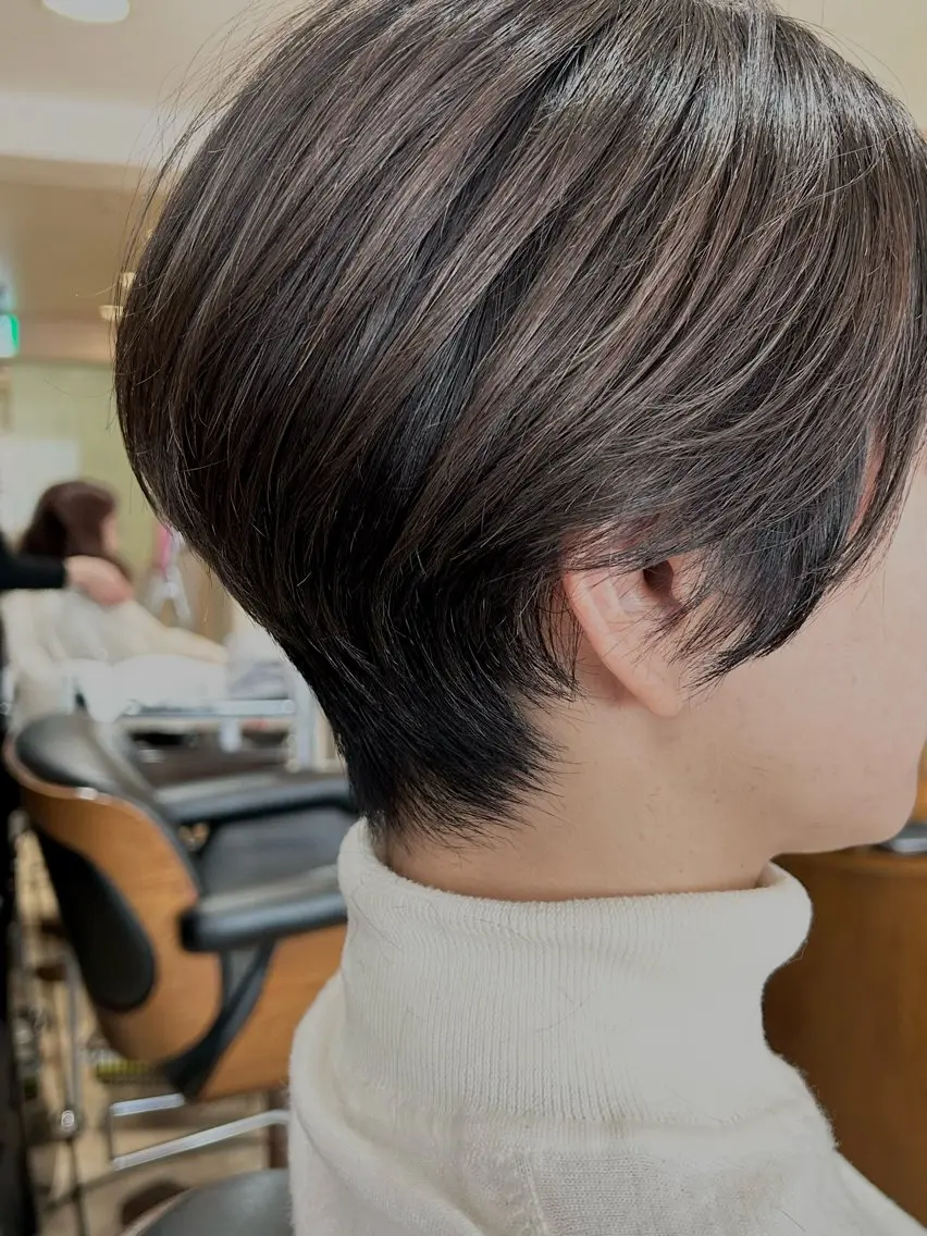 ショート カラー ショートヘア カット ヘアカラー トリートメント チーフデザイナー 若林　麻衣のヘアスタイル