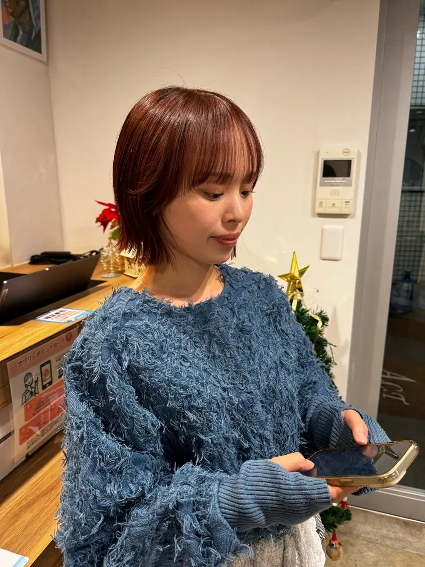 ショート カラー レッドカラー ボブ くびれヘア 顔周りカット 外ハネヘア レイヤー/大人ボブ 渡邉【日吉美容室】のヘアスタイル