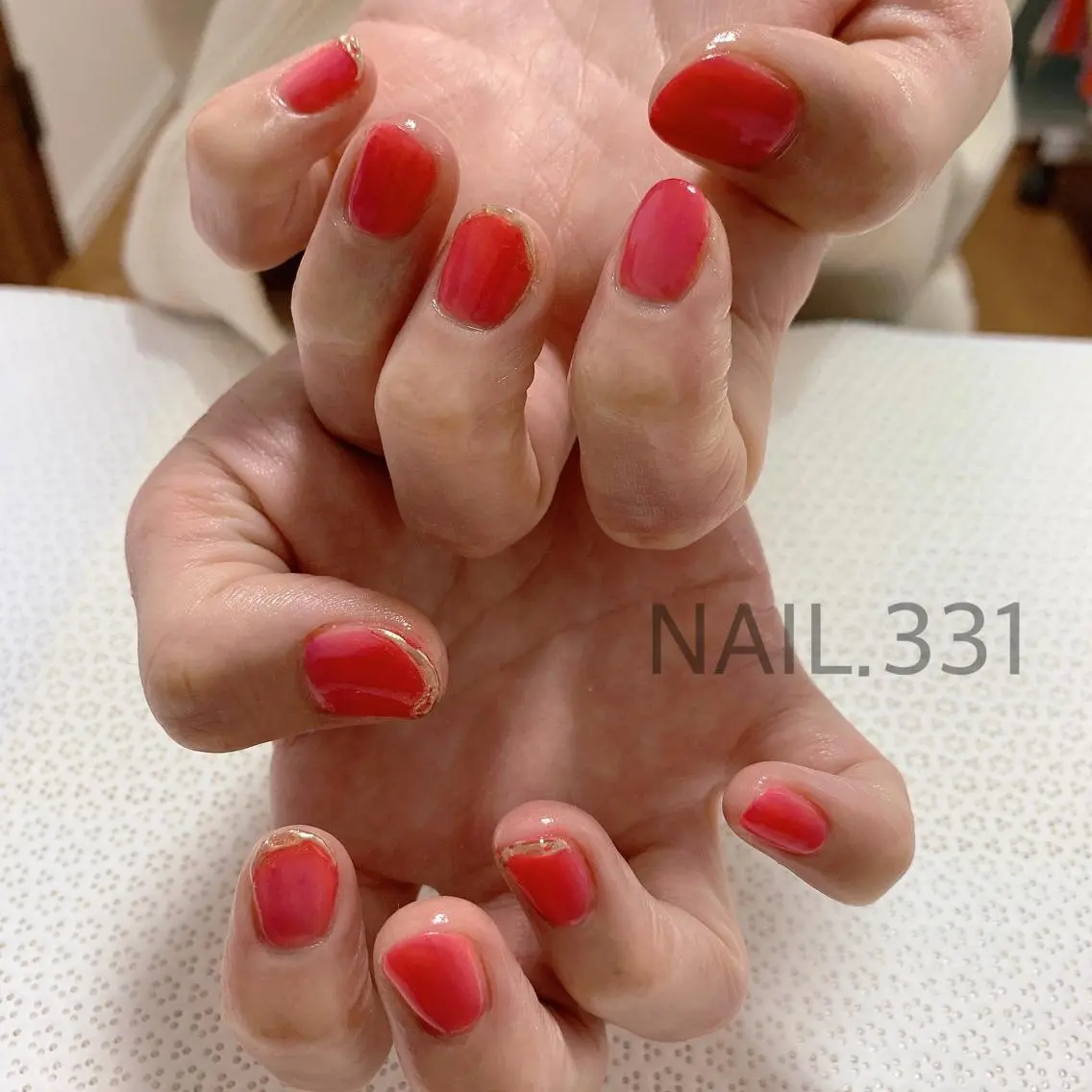 ネイル オーロラネイル キラキラネイル ミラーネイル ニュアンスネイル ピンク Nail 331のネイルデザイン