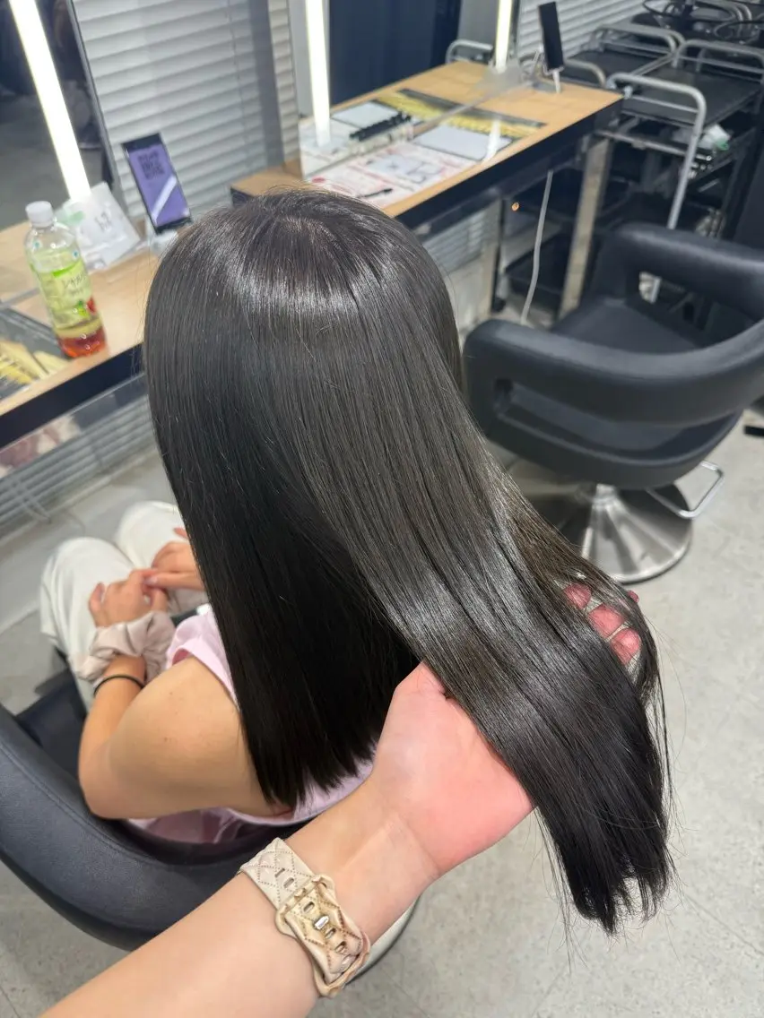 ロング カラー ヘアアレンジ 艶髪グレージュ🩶 maharuのヘアスタイル