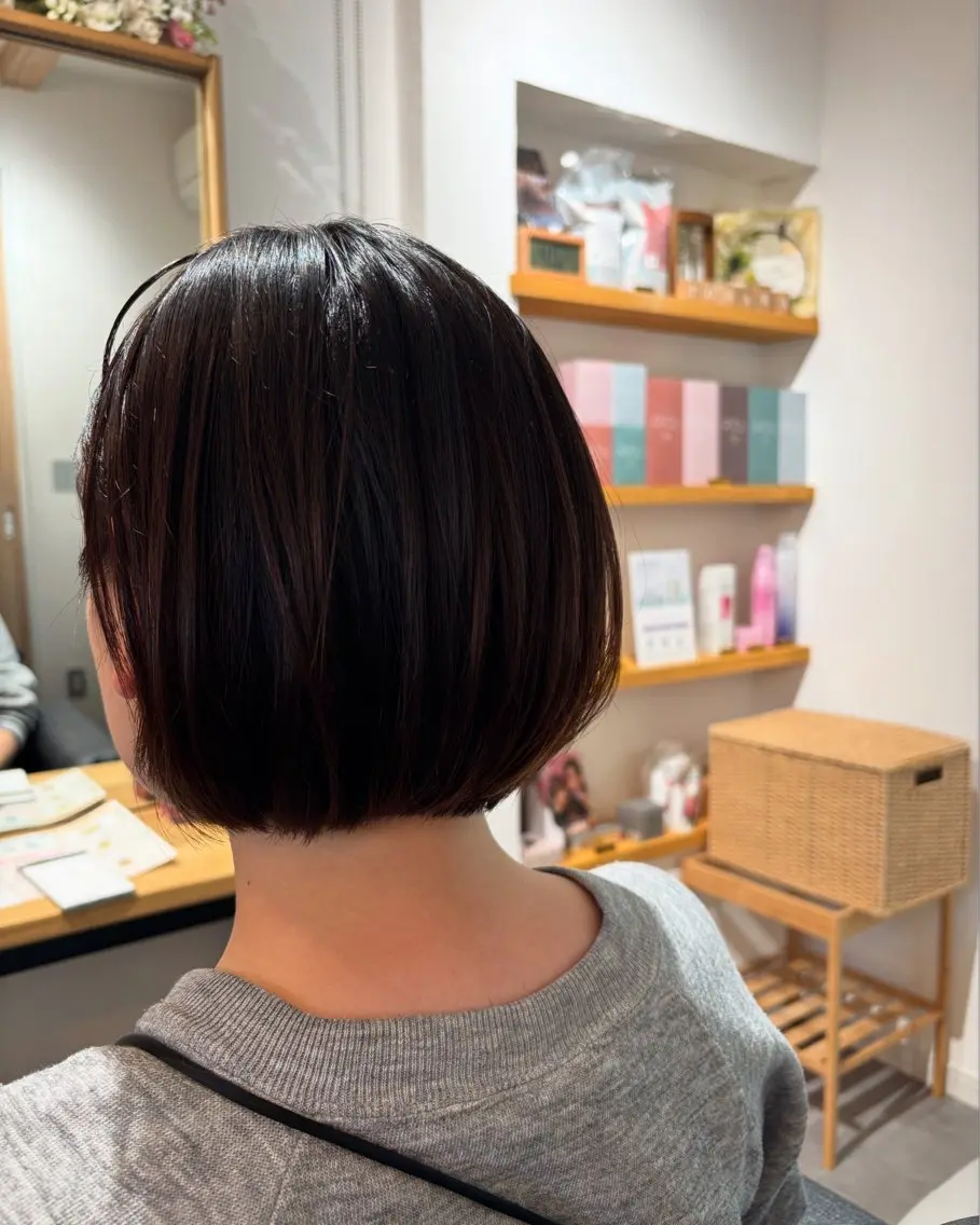 ご新規様❣️限定✨似合わせカット✂︎  &  艶カラー🌈　&  潤い✨トリートメント🌟¥12000🎉の写真