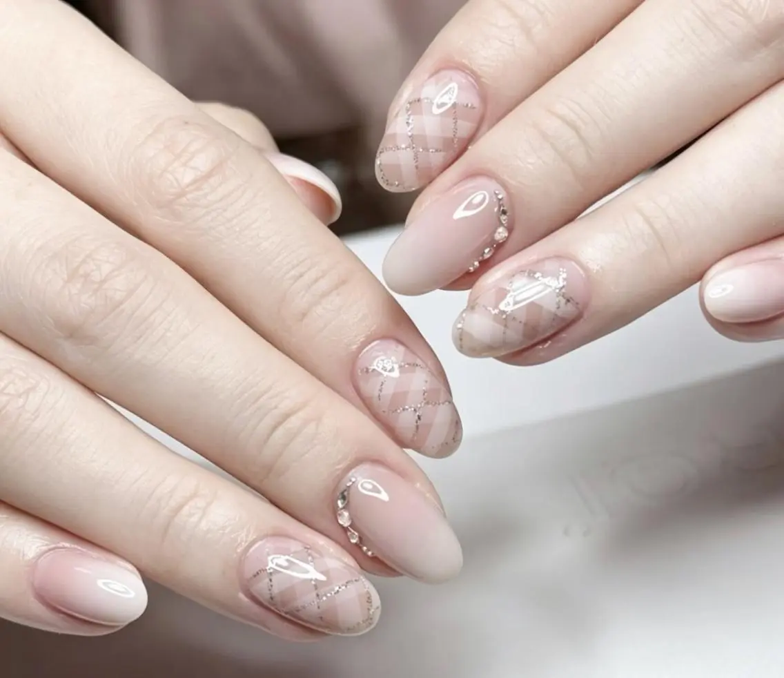 ネイル ハンドネイル she’s nailのネイルデザイン