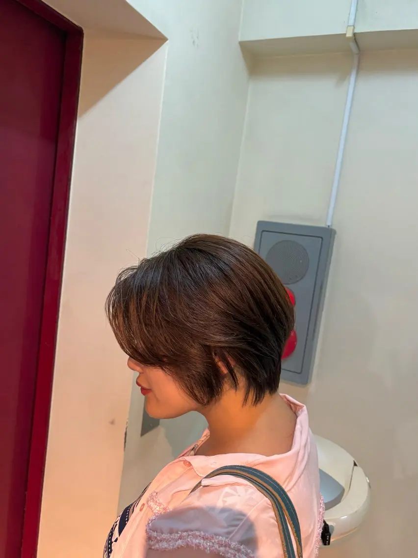 ショート くびれヘア ショートヘア カラー/ブリーチ✨ ヘアセット/コハルのヘアスタイル