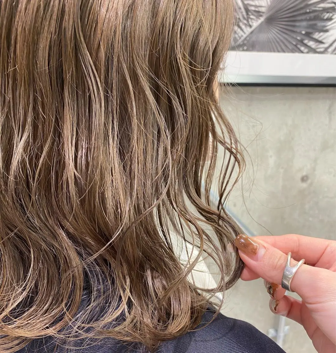 ミディアム ヘアカラー 🌼透明感カラー ✳︎eri🌼のヘアスタイル