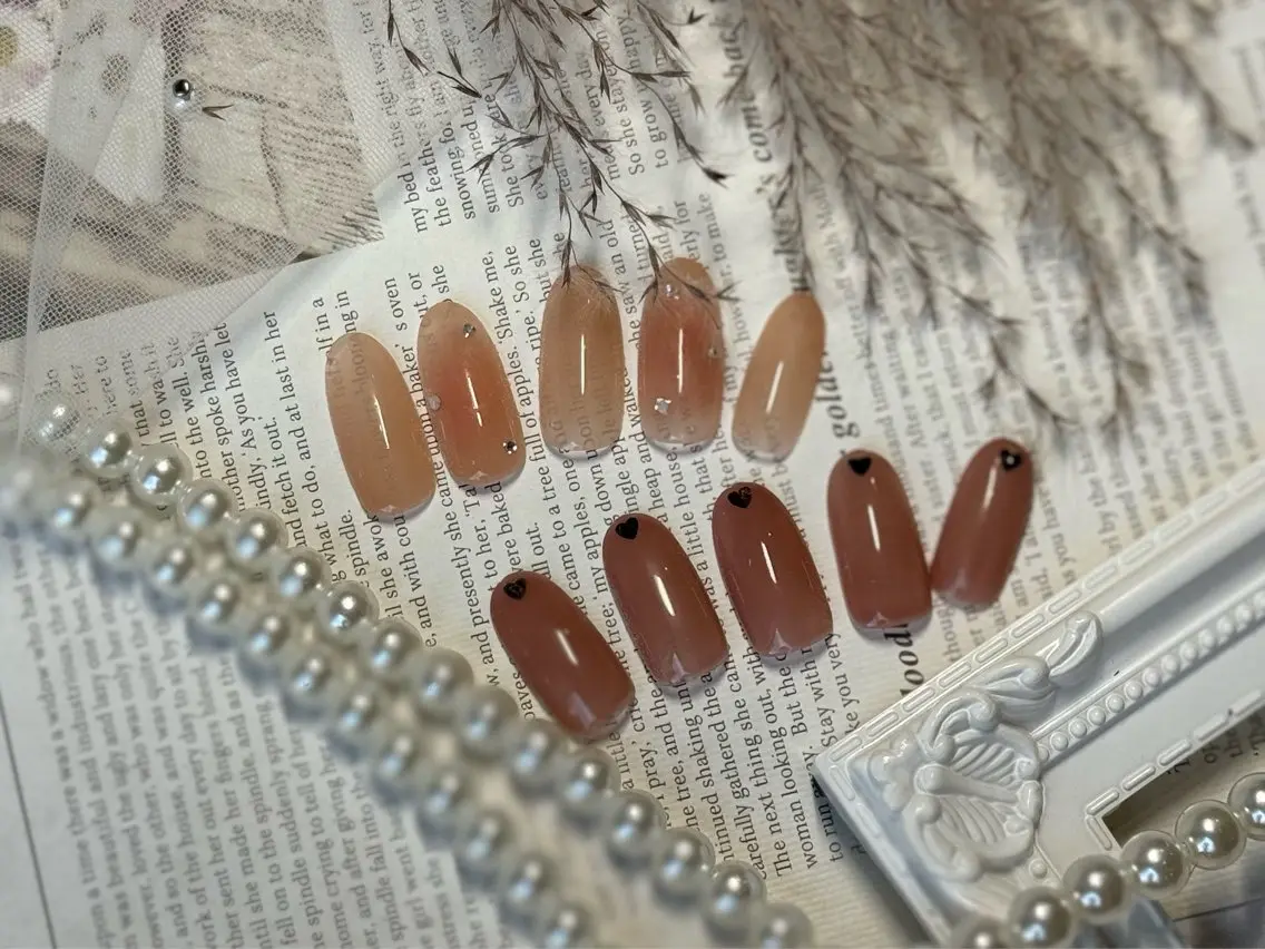 ネイル フットネイル フレンチネイル 韓国ネイル マグネットネイル ニュアンスネイル Stimu nail Sakashitaのネイルデザイン