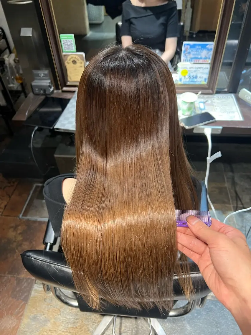 ロング 縮毛矯正 トリートメント Lee東三国 櫻井 睦樹のヘアスタイル