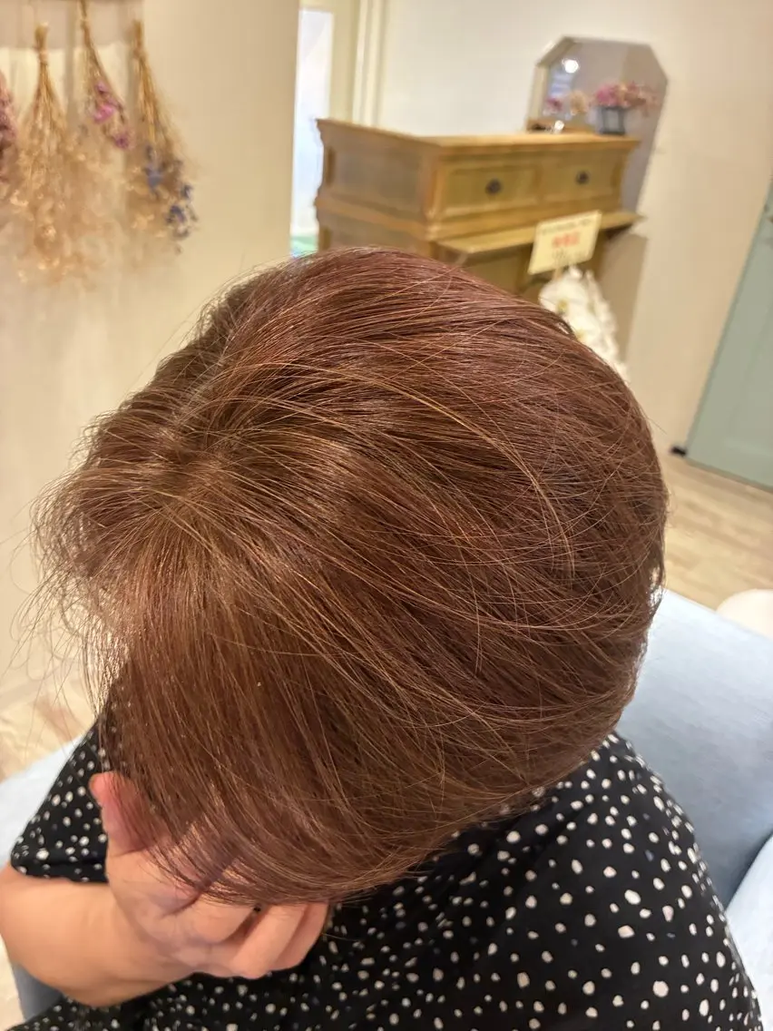 ショート カラー 鍋島 くるみのヘアスタイル