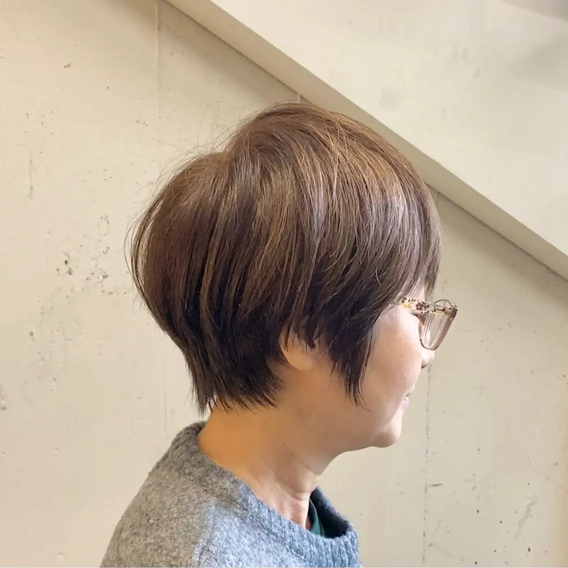 ショート 増田 英のヘアスタイル