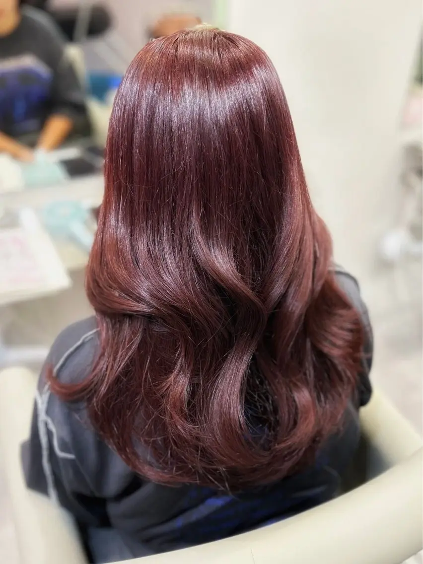 🌷お出掛け前に🌷ワンカラー  +  コテ巻き +前髪顔まわりカット 【限定価格🔥】の写真